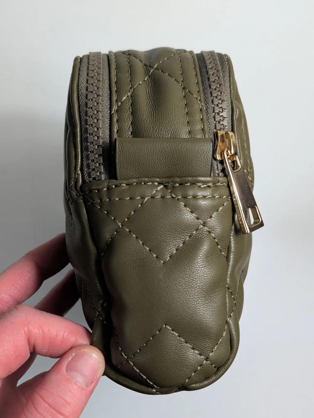 NWOT Marc Jacobs Quilted Leather Cosmetic Bag